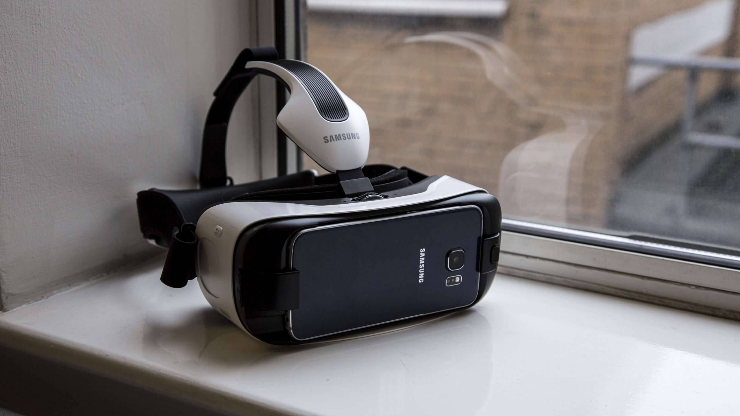 Samsung Gear VR Innovator Edition за преглед на S6: Бъдещето е тук