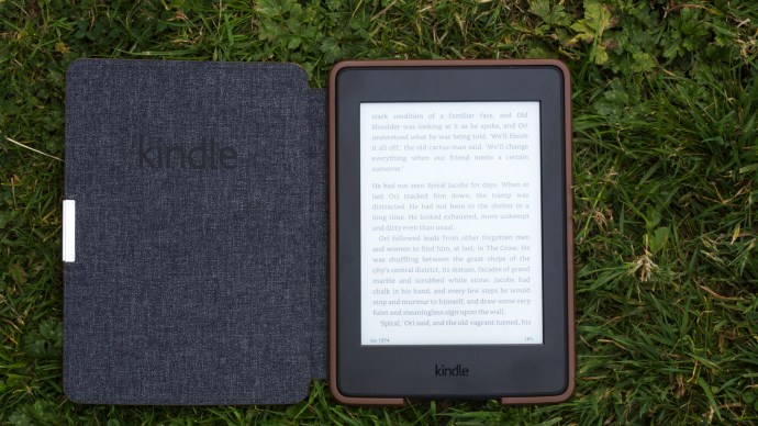 Ulasan Amazon Kindle Paperwhite (2015): Terdapat pelbagai kes berkualiti yang tersedia untuk Paperwhite