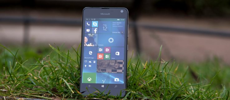 Преглед на Microsoft Lumia 650: Смартфон, който може да е бил страхотен