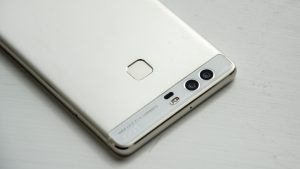 Kamera Huawei P9 dan pembaca cap jari