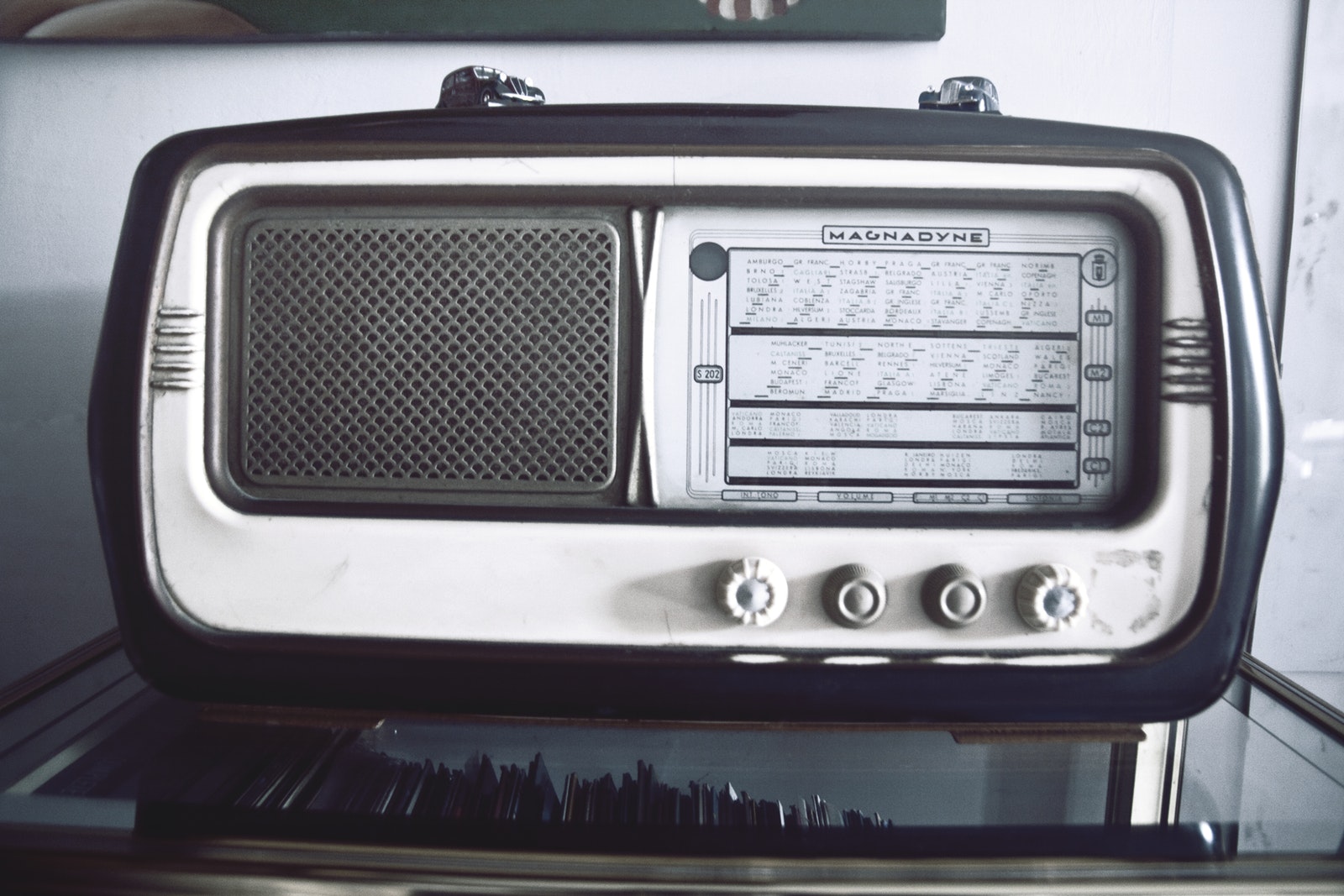 Cara Mendengar Radio FM di Android