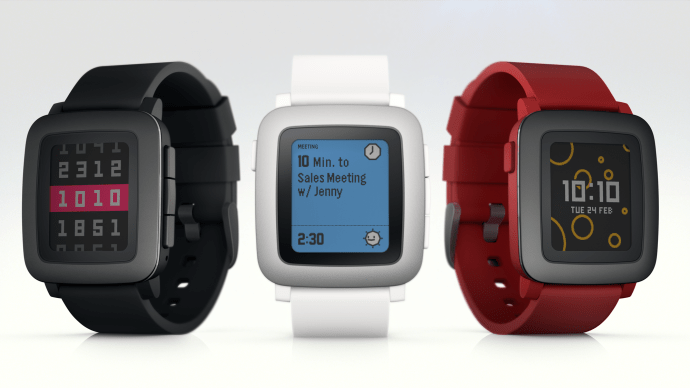 Pebble пуска интелигентен часовник с цветен екран Pebble Time